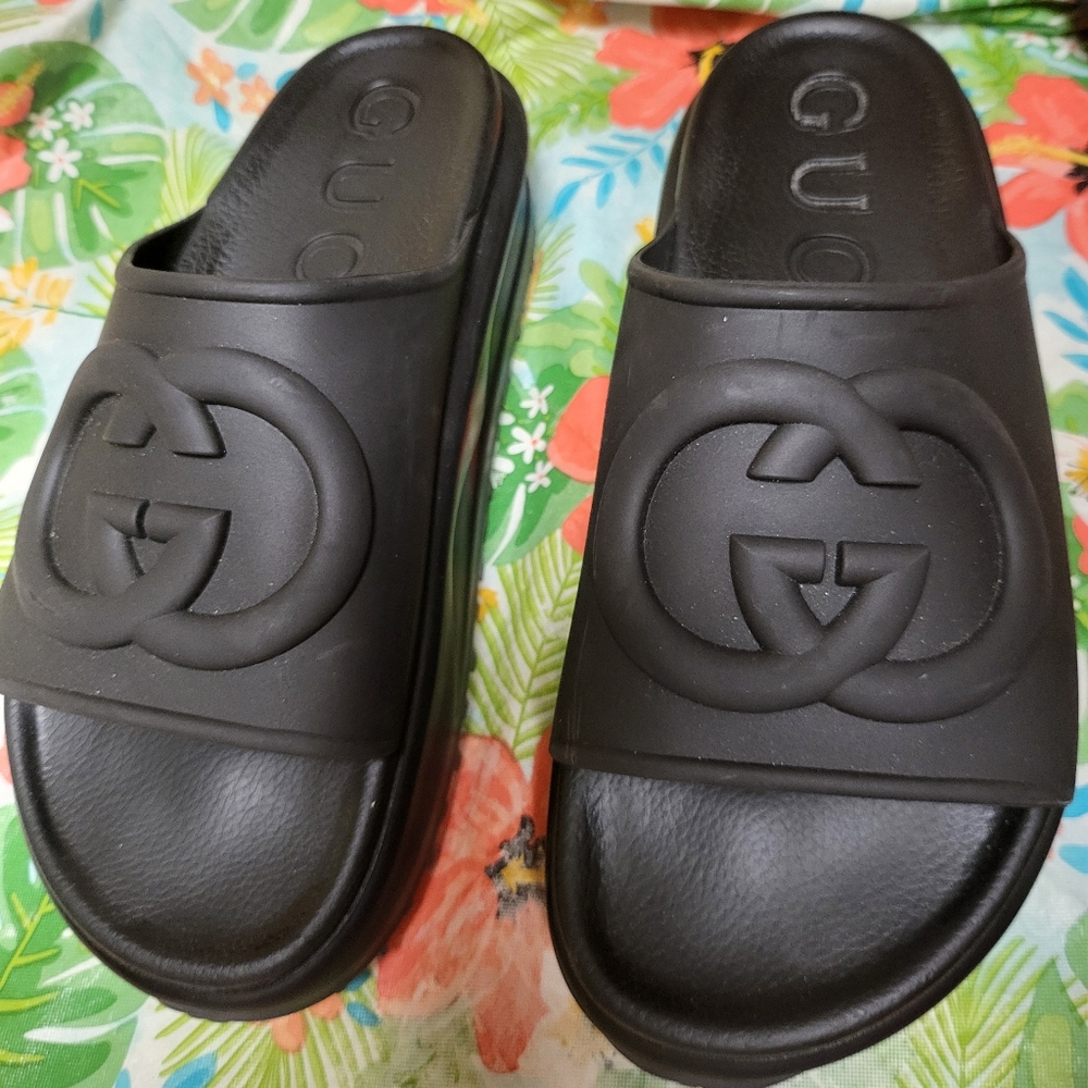 EUC GUCCI Interlocking G Platform Rubber Slides Size EU 42/US 12 Black